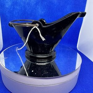 Elegant Black Ceramic Oil Lamp
